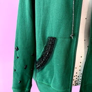 Felpa Gioiello : Felpa verde Oversize con Ricami in Paillettes e Cristalli – Lusso Couture