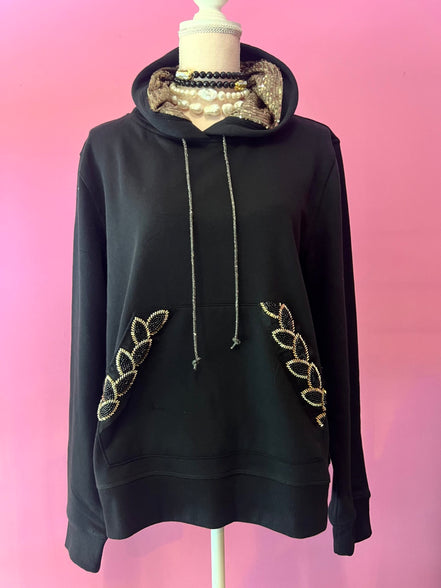 Felpa Gioiello : Felpa nera Oversize con Ricami in Paillettes e Cristalli – Lusso Couture