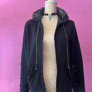 Felpa Gioiello : Felpa nera Oversize con Ricami in Paillettes e Cristalli – Lusso Couture