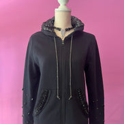 Felpa Gioiello : Felpa nera Oversize con Ricami in Paillettes e Cristalli – Lusso Couture