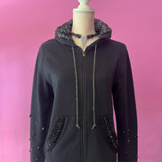 Felpa Gioiello : Felpa nera Oversize con Ricami in Paillettes e Cristalli – Lusso Couture