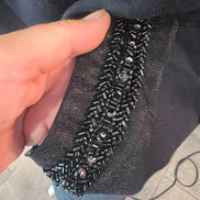 Felpa Gioiello : Felpa nera Oversize con Ricami in Paillettes e Cristalli – Lusso Couture