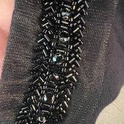 Felpa Gioiello : Felpa nera Oversize con Ricami in Paillettes e Cristalli – Lusso Couture