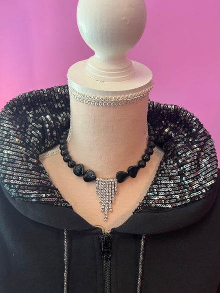 Felpa Gioiello : Felpa nera Oversize con Ricami in Paillettes e Cristalli – Lusso Couture