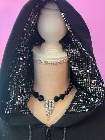 Felpa Gioiello : Felpa nera Oversize con Ricami in Paillettes e Cristalli – Lusso Couture