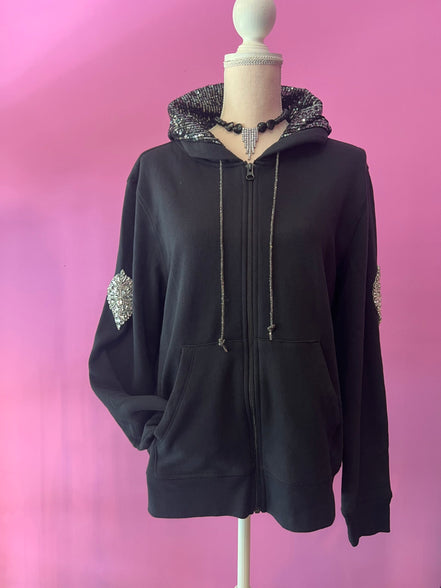 Felpa Gioiello : Felpa nera Oversize con Ricami in Paillettes e Cristalli – Lusso Couture