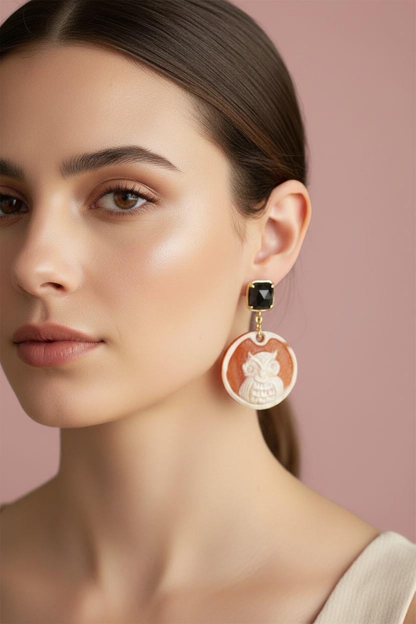 Collezione : Cammei - Orecchini con gufo e labradorite