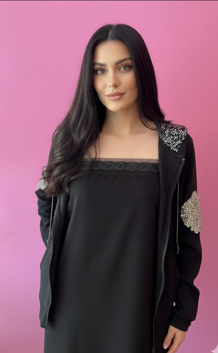 Felpa Gioiello : Felpa nera Oversize con Ricami in Paillettes e Cristalli – Lusso Couture