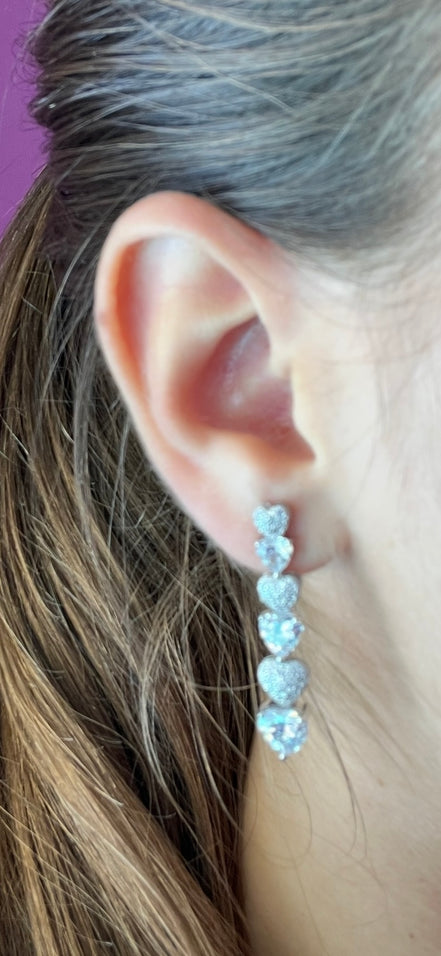 Orecchini cuori argento con zirconi