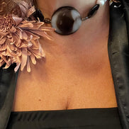 INCANTEVOLE -  Chocker di perle coltivate grandi con topazio fumé