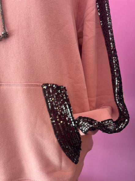 Felpa Gioiello : Felpa rosa Oversize con Ricami in Paillettes e Cristalli – Lusso Couture