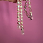 LILY Collana con perle rosa e gocce di quarzo rosa