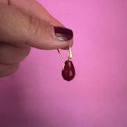 Orecchini goccia giada ruby e argento 925
