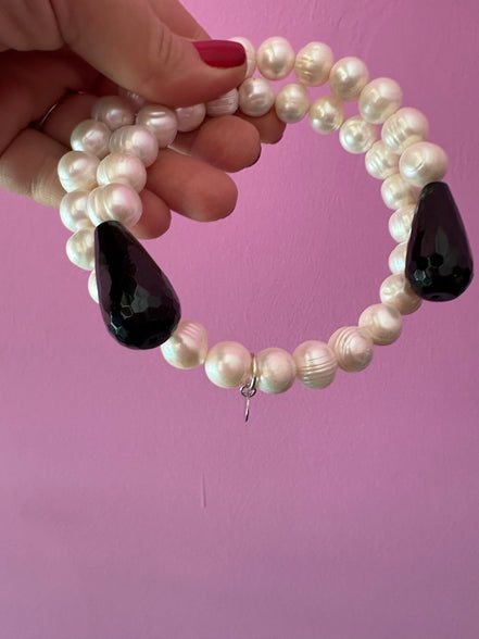INCANTEVOLE -  Chocker  contrarié perle coltivate  con 2 gocce onice