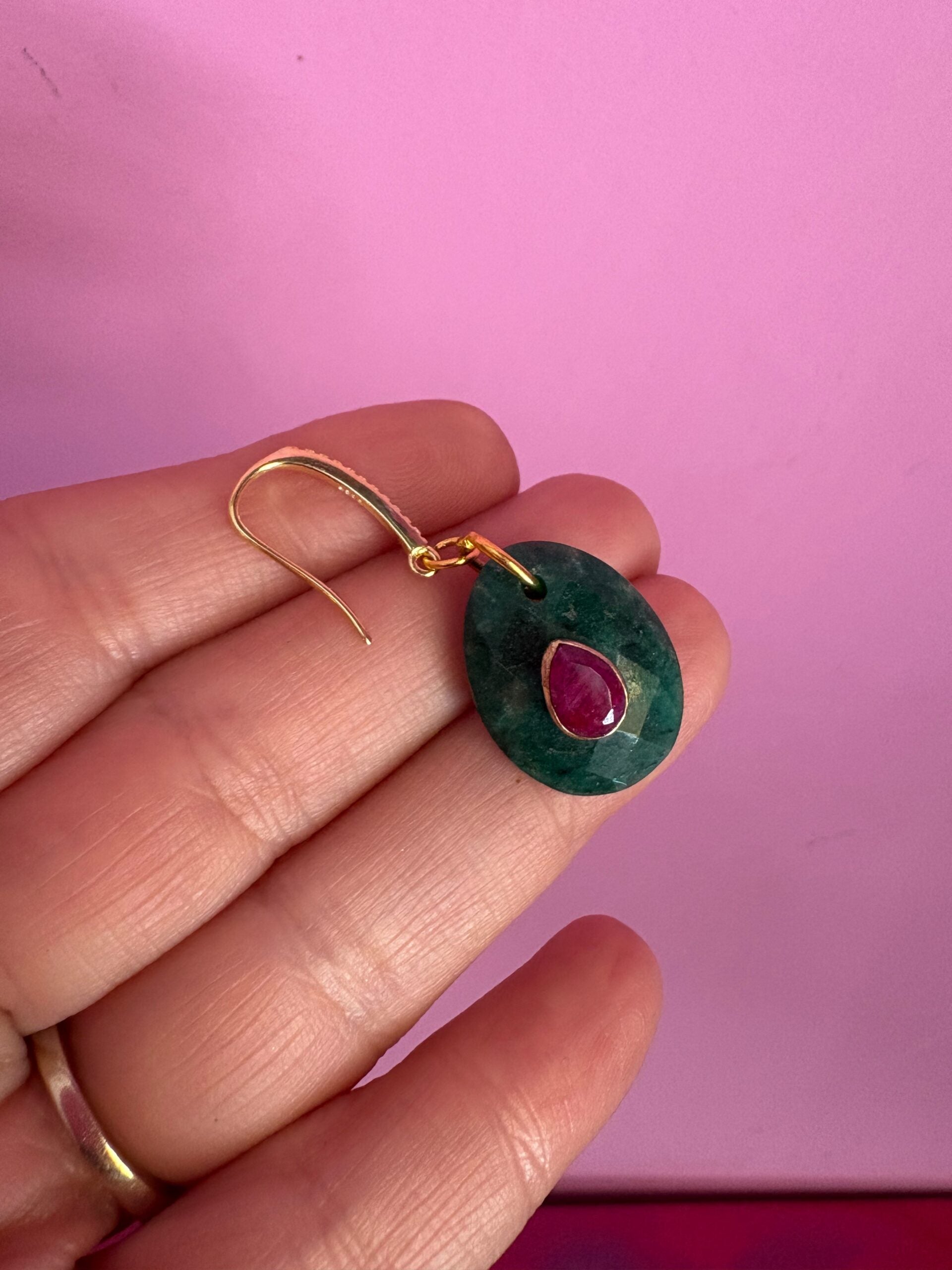 Orecchini  Collezione JAIPUR- giada verde e ruby incastonata