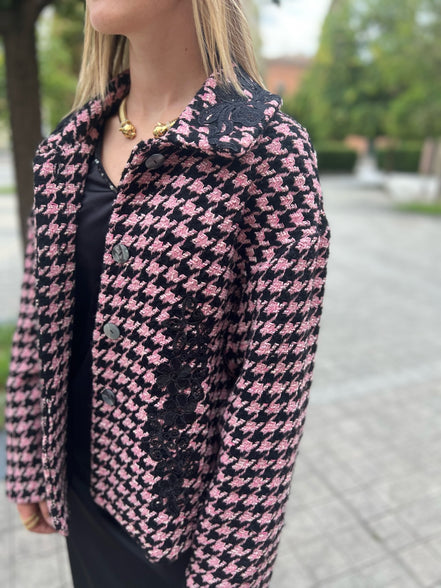 Céline - Jäckchen mit Godets in Rosa-Schwarz-Hahnentritt