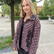 Céline - Jäckchen mit Godets in Rosa-Schwarz-Hahnentritt