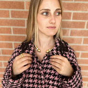 Céline - Jäckchen mit Godets in Rosa-Schwarz-Hahnentritt