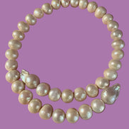 INCANTEVOLE -  Chocker  contrarié perle coltivate grandi