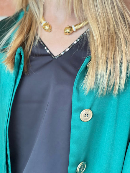 Céline - Giacchino godet in raso verde smeraldo con interno in raso rosa