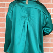 Céline - Giacchino godet in raso verde smeraldo con interno in raso rosa