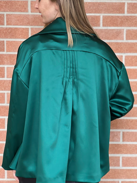 Céline - Giacchino godet in raso verde smeraldo con interno in raso rosa
