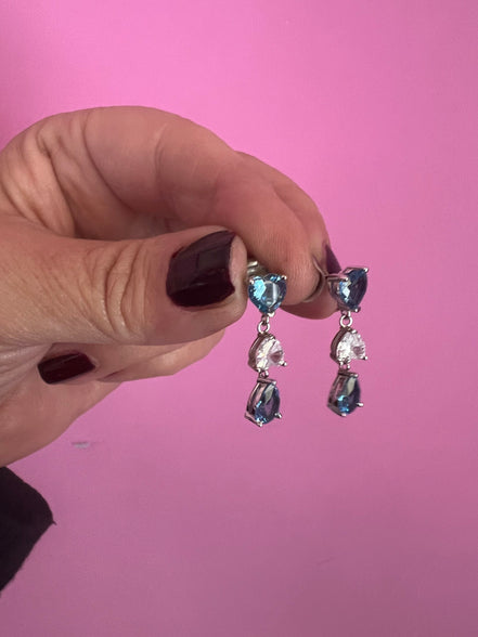 Orecchini argento 925 con zirconi cuori bianco e zaffiro