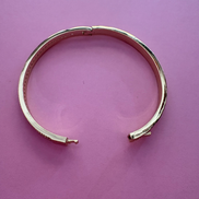 Bracciale Bangle Filo di Luce – Placcato Oro Giallo e Pavé di Zirconi