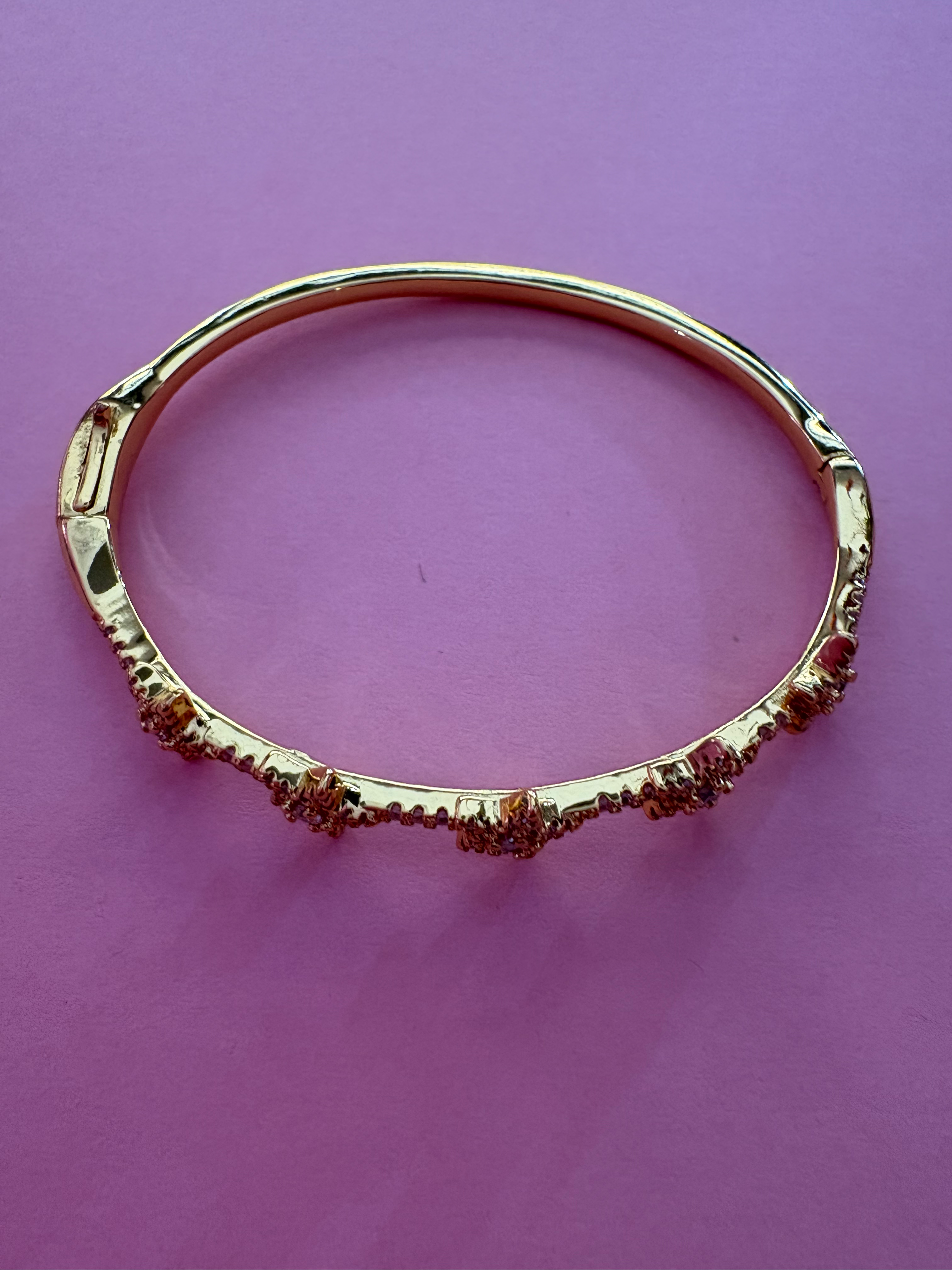 Bracciale Bangle Stelle – Placcato Oro Giallo e Pavé di Zirconi