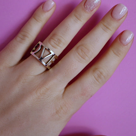 Anello LOVE