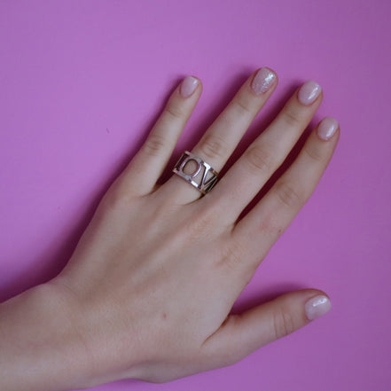 Anello LOVE