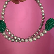 INCANTEVOLE -  Chocker  contrarié perle grey coltivate  con more di agata verde diamond cut