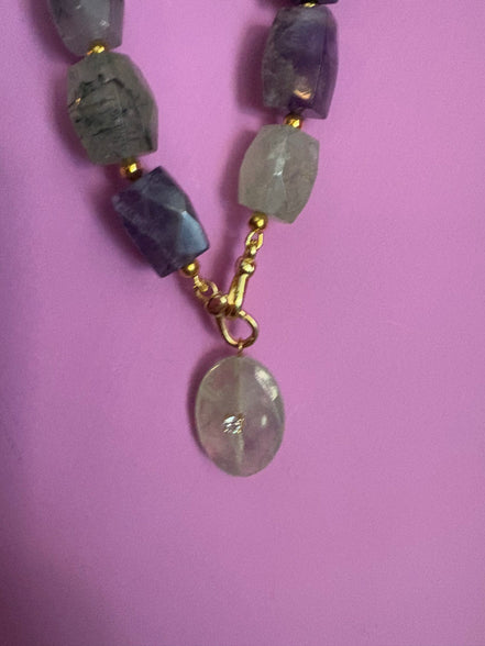 Collana JAIPUR - gemme colorate  e pendente prenite