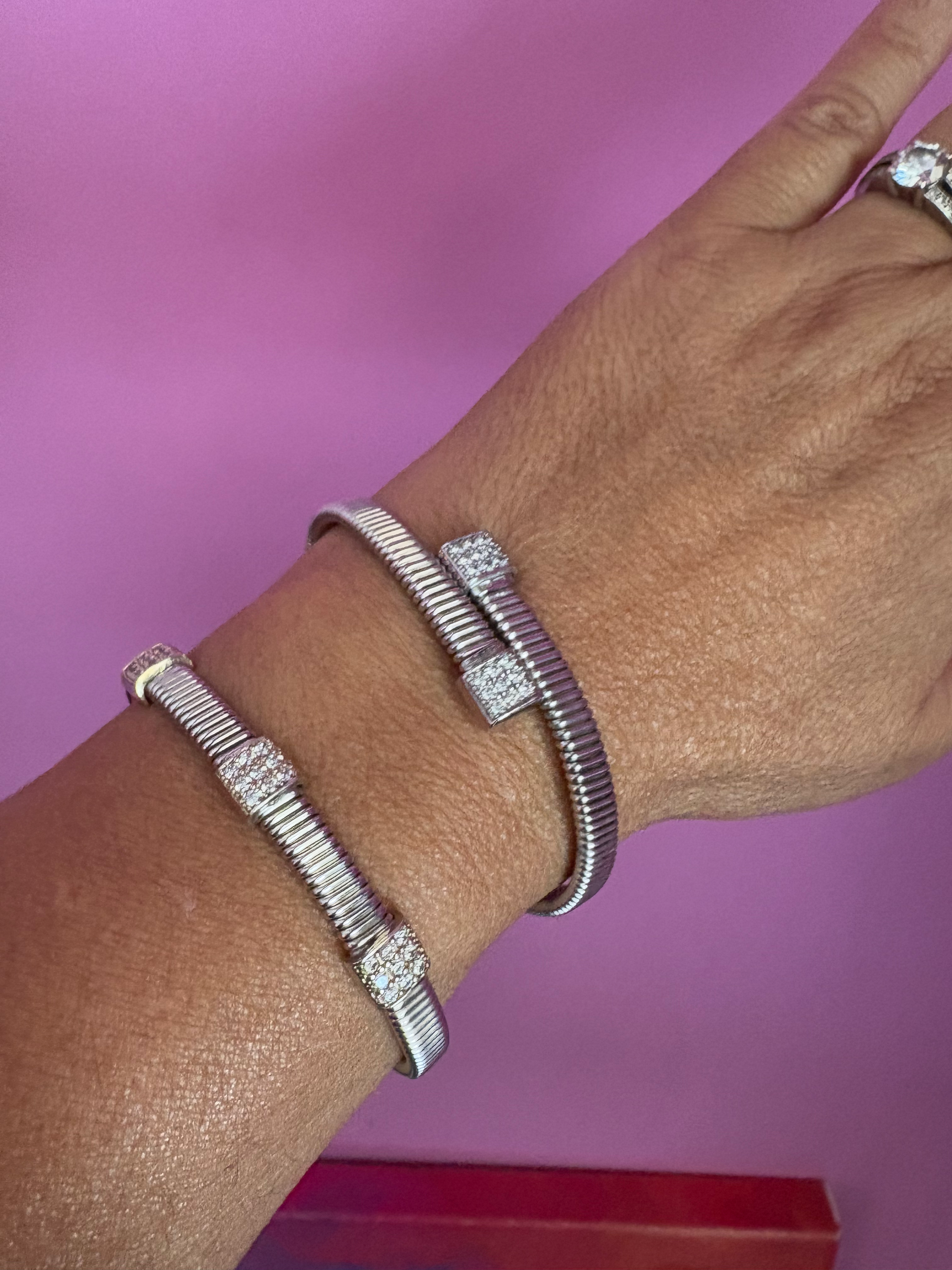 Bracciale CONTRARIE'  Tubogas SLIM  CARRE' argento 925 con zirconi