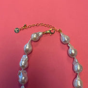 Collana JAIPUR - Perle barocche e pendente cuore avventurina verde