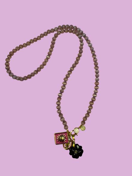 Collana TALISMANI - occhi di gatto mauve   mm 6 - chiusura gioiello - cm 60 - charms