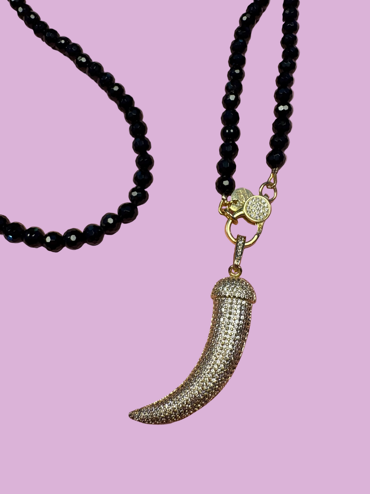 Collana TALISMANI - ONICE  mm 6 - chiusura gioiello argento 925- cm 85- charms Corno