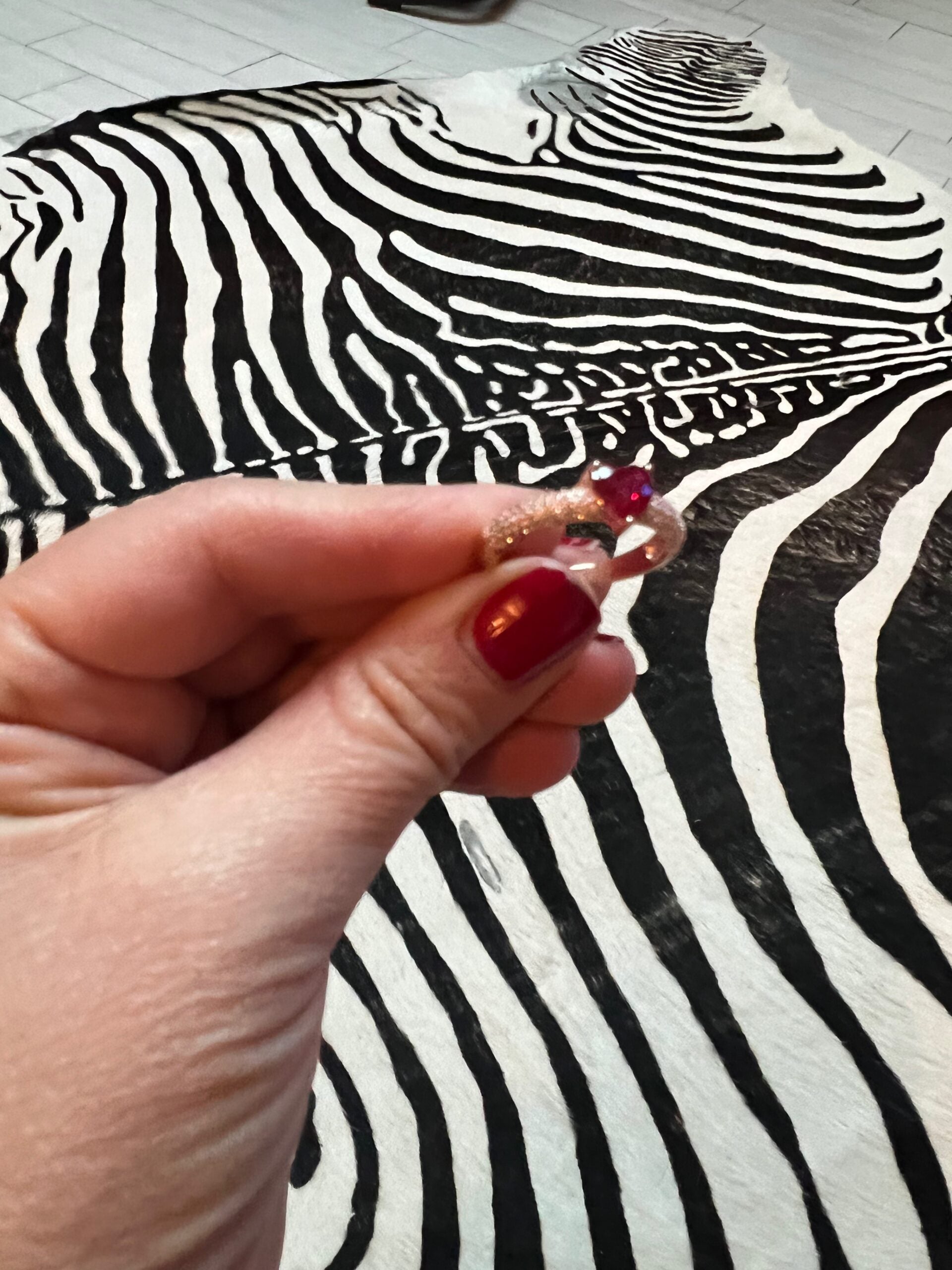 Anello MON COEUR oro rosa con zirconi bianchi/nero