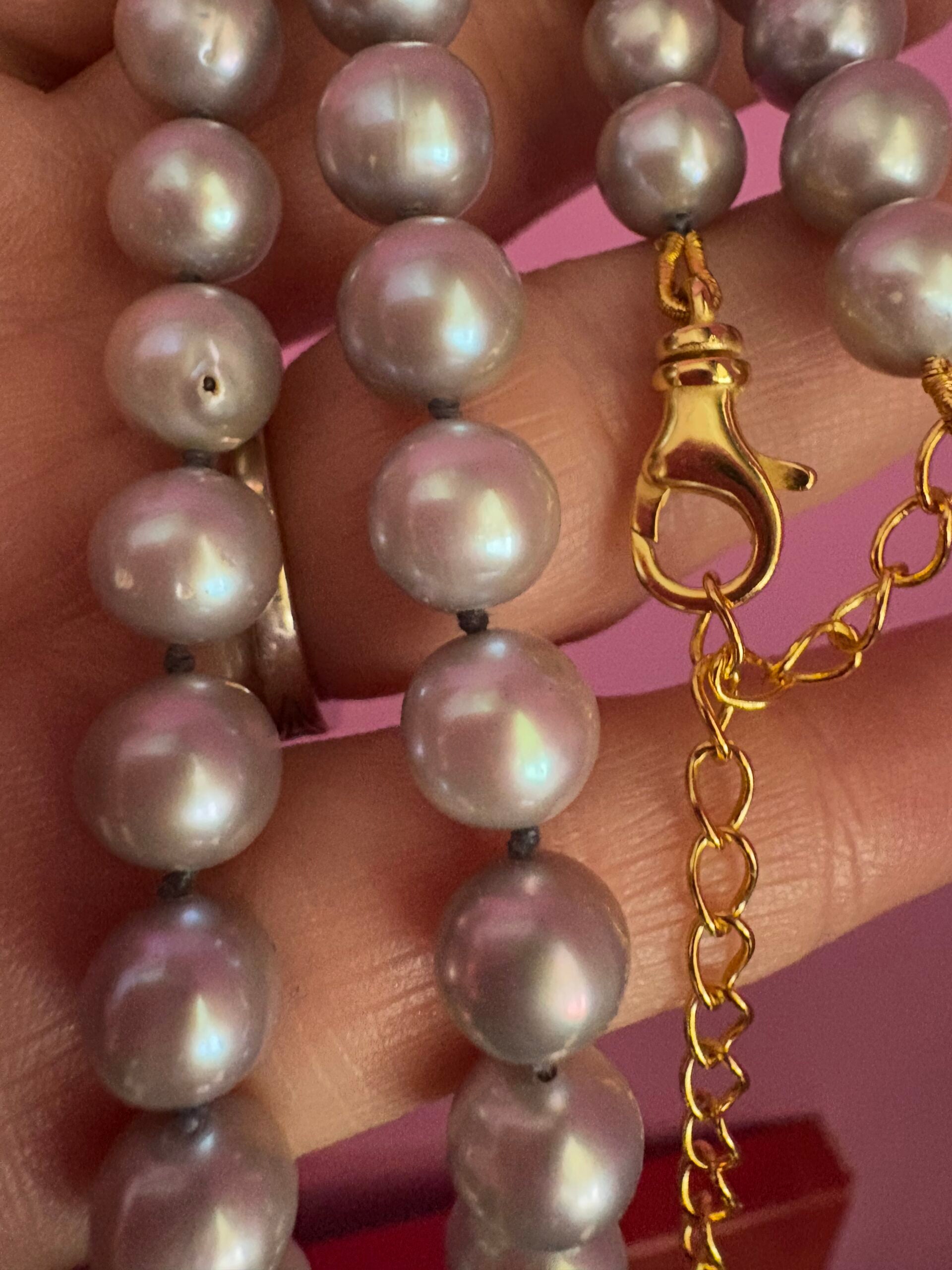 Collana JAIPUR - Perle grey semiround con pendente lapislazzuli