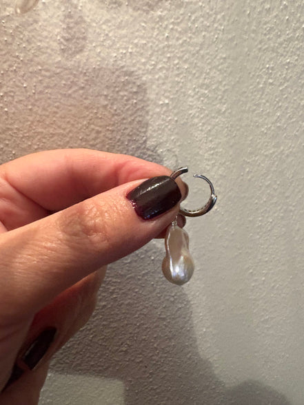 Orecchini anelle argento 925 con perle barocche