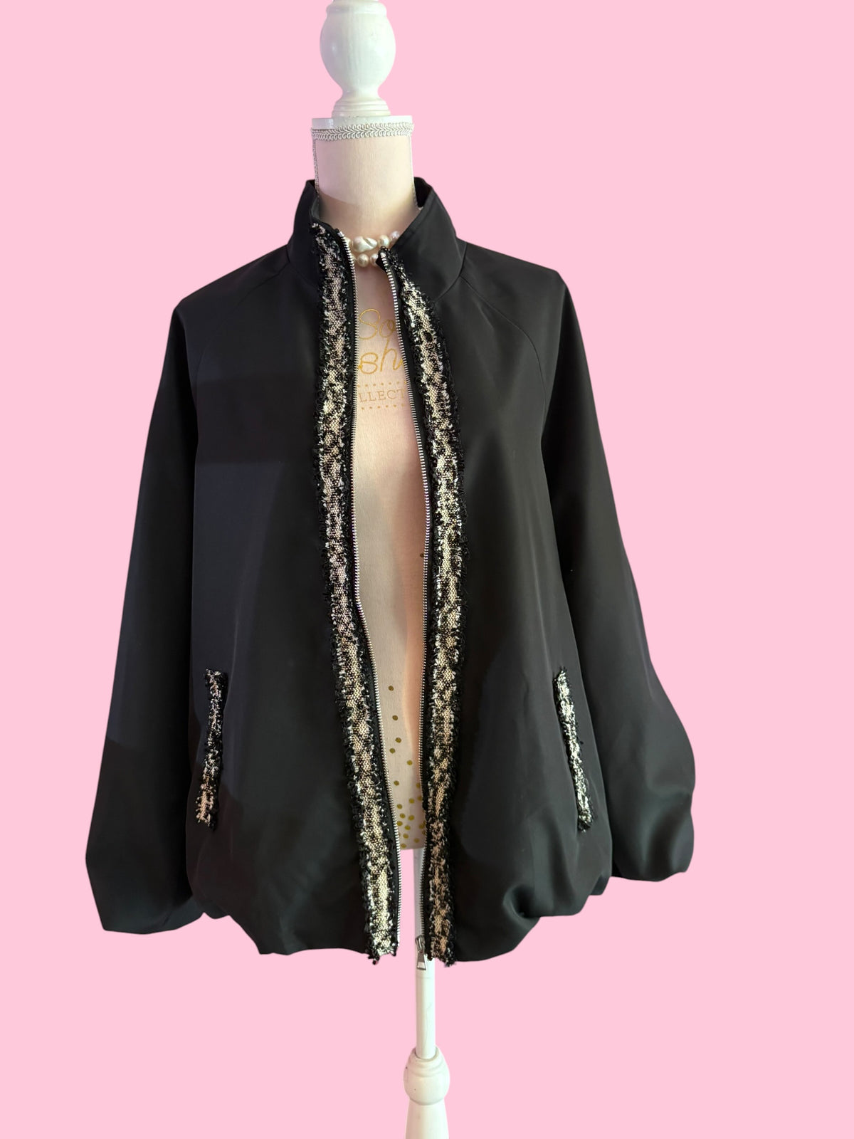 CHANELLINA Bomber : balloon bomber jacket with Couture trim