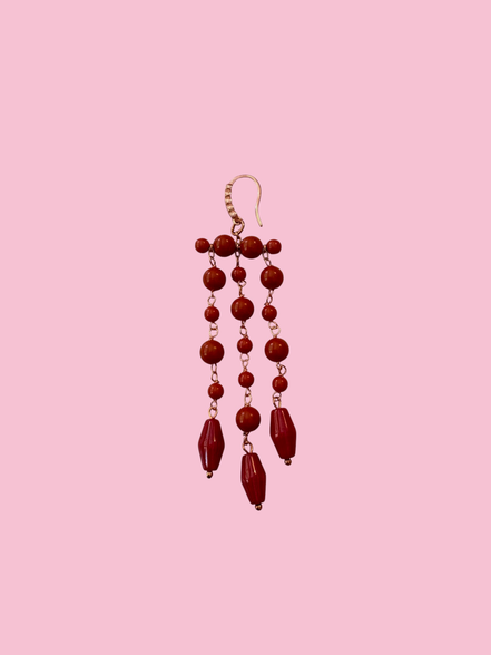 Chandelier - Orecchini con cascata di corallo rosso