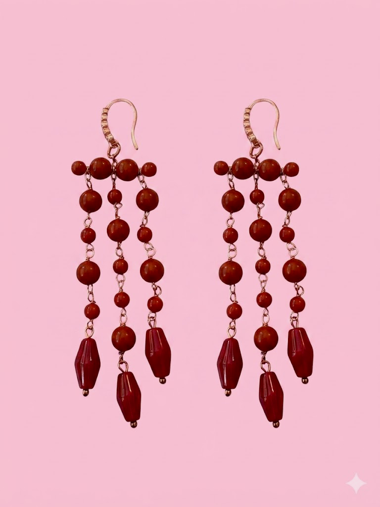 Chandelier - Orecchini con cascata di corallo rosso