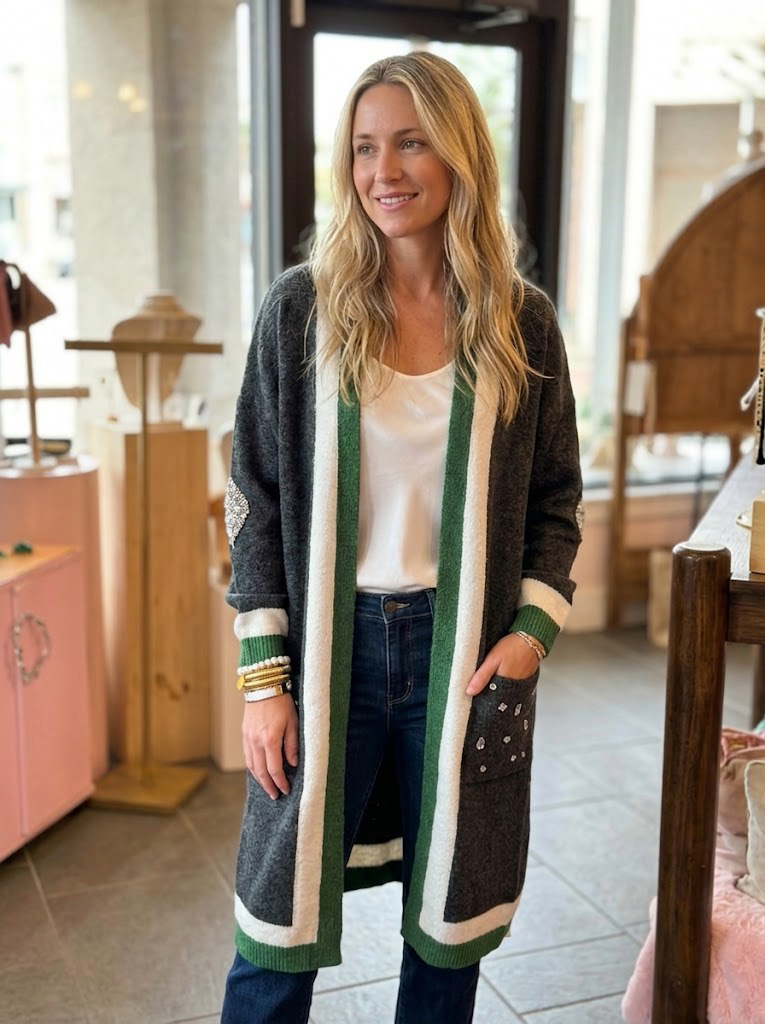Cardigan Gioiello : cardigan Oversize grey con Cristalli – Lusso Couture