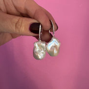 Orecchini argento 925 rodio con perle grandissime barocche
