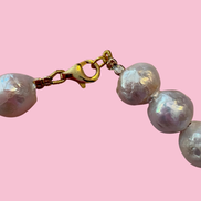 Collana MADEMOISELLE  perle coltivate mm 10 con charm verde