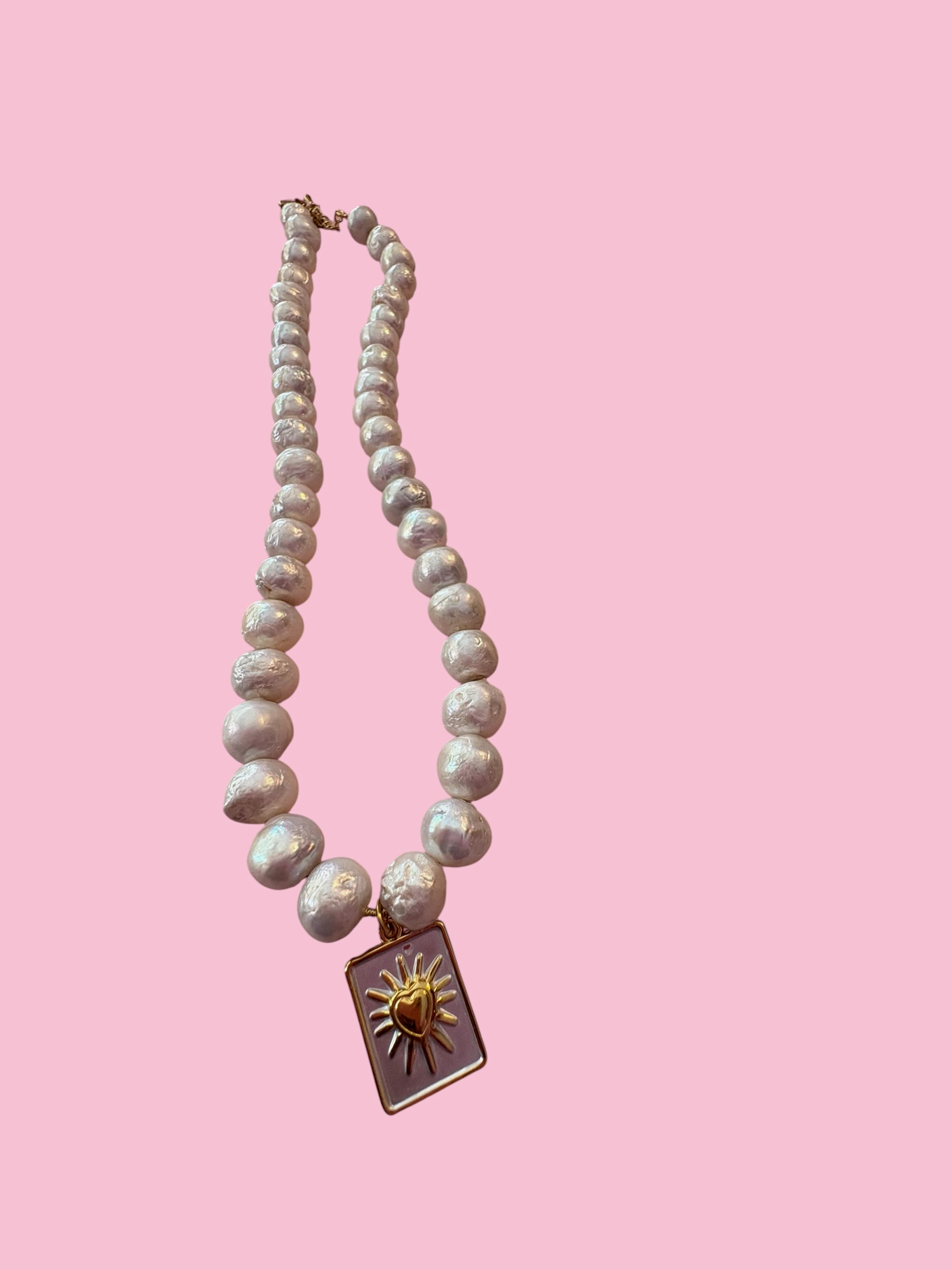 Collana MADEMOISELLE  perle coltivate mm 10 con charm