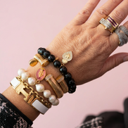 Bracciale Bisette -TALISMANI  onice  cm 1 con charm Cuore sacro gold