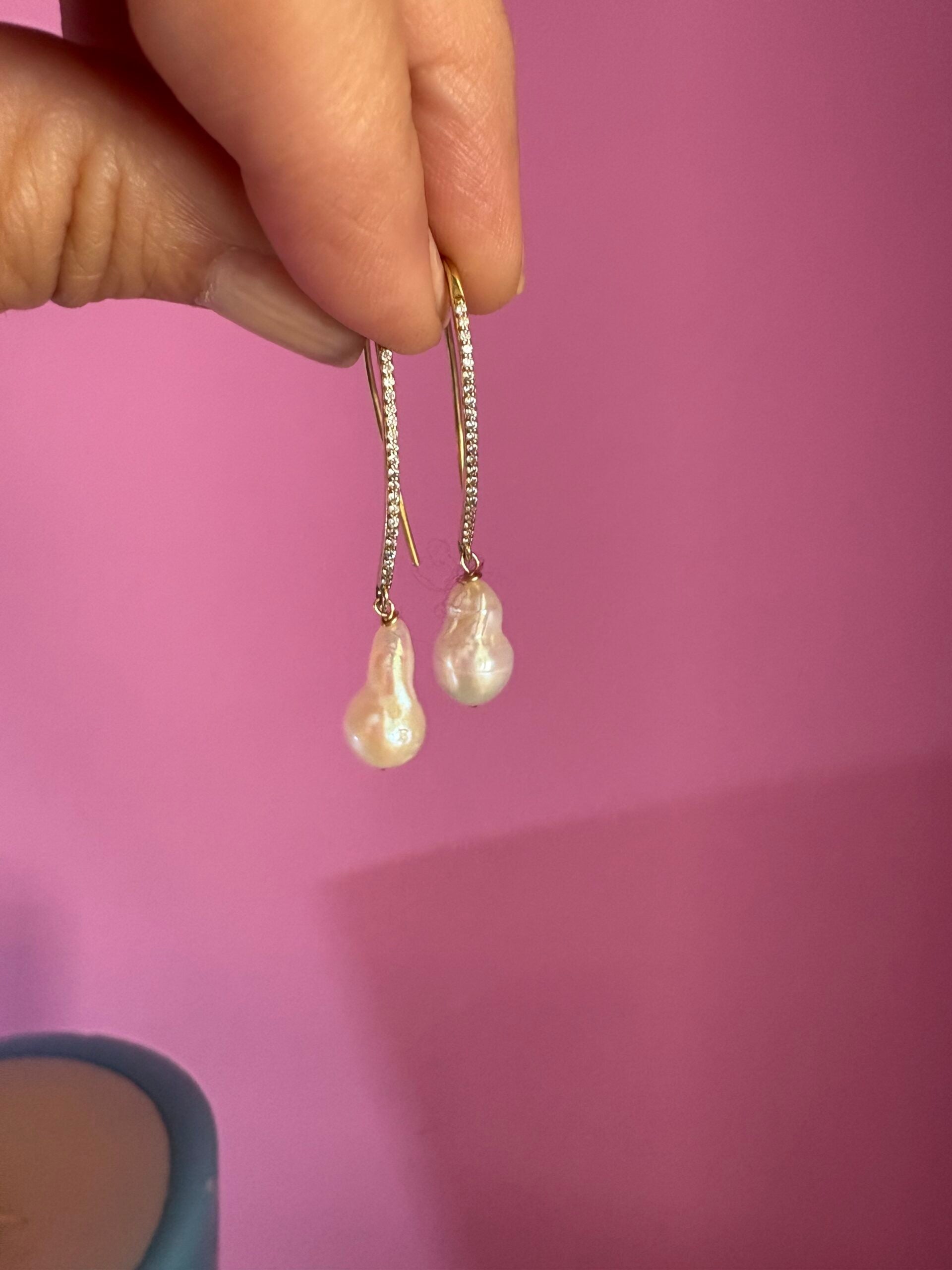 Orecchini ICONICI -argento 925  placcato oro giallo con perla coltivata