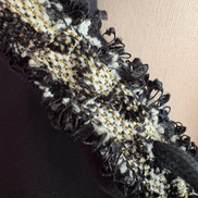 Felpa CHANELLINA : Felpa nera  con passamaneria Couture